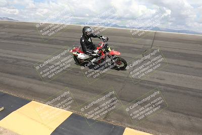 media/May-05-2025-Moto Forza (Mon) [[3c1838c5e5]]/3-C Group/Session 1 (Bowl)/